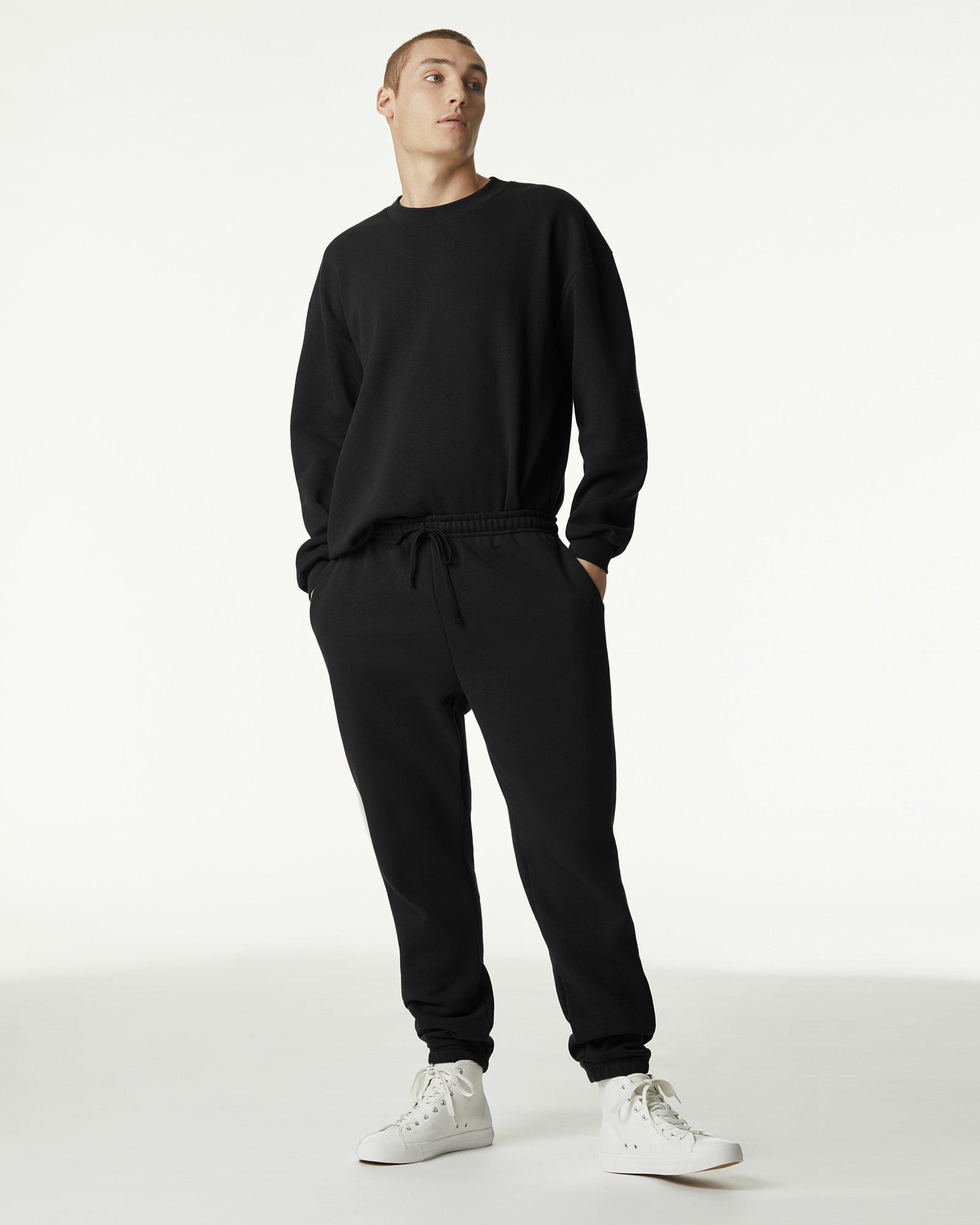 Black Tracksuit Set Crewneck Sweatshirt Sweatpants Set